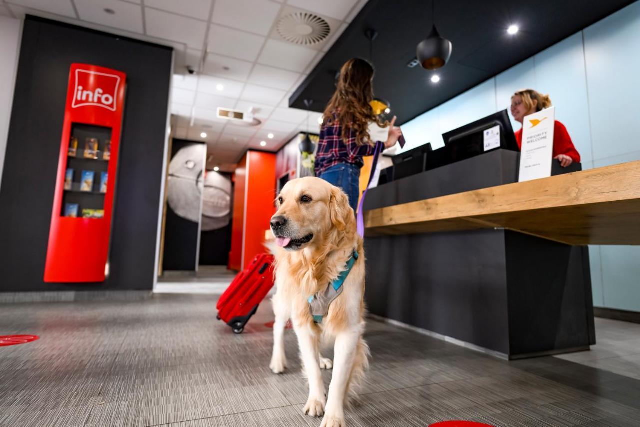 Ibis Skopje City Center Екстериор снимка