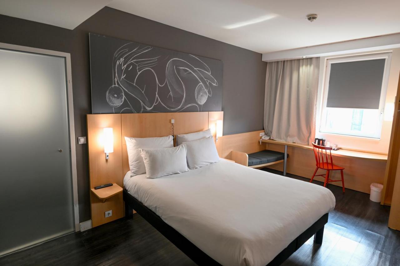Ibis Skopje City Center Екстериор снимка